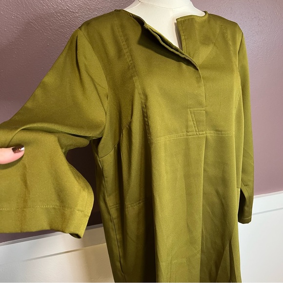 Joan Rivers Olive Green Tunic - Picture 5 of 9